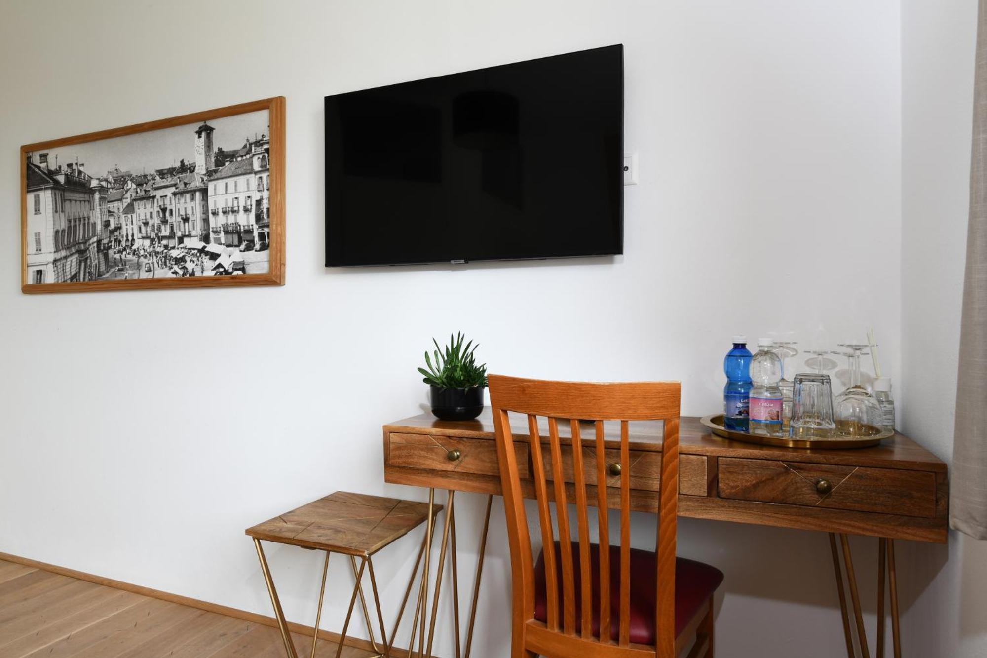 7Rooms - Self Check-In 24H Free Parking Losone Extérieur photo