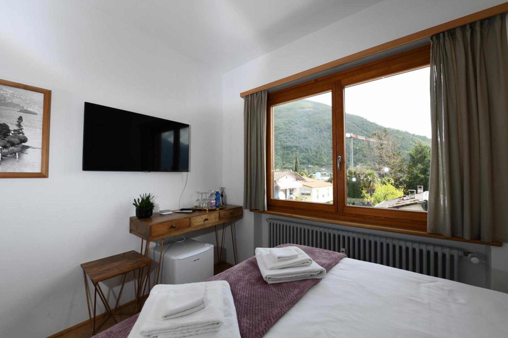 7Rooms - Self Check-In 24H Free Parking Losone Extérieur photo