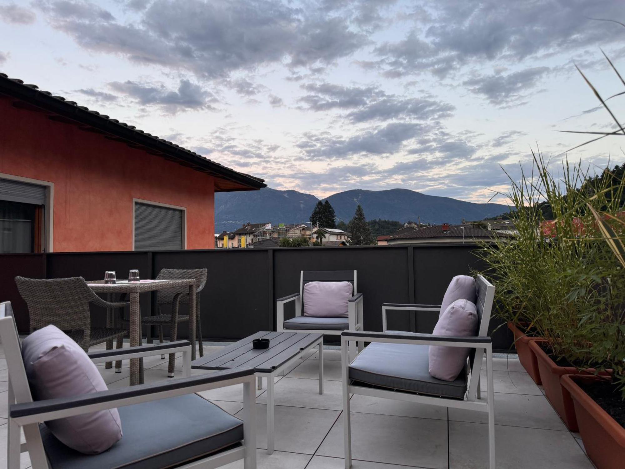 7Rooms - Self Check-In 24H Free Parking Losone Extérieur photo